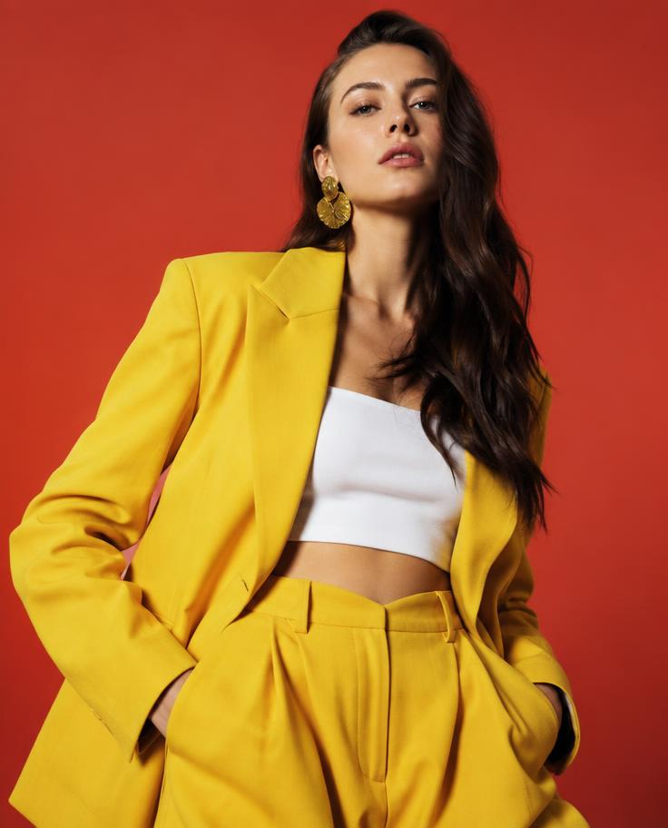 Editorial Bold